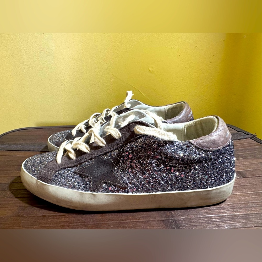 Golden Goose Super-Star Low Top Sneaker US 39